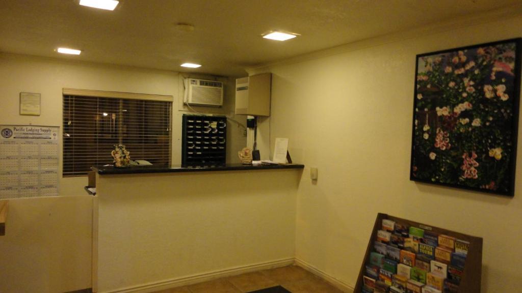 Imperial 400 Motor Inn นีดเดิลส์ ภายนอก รูปภาพ